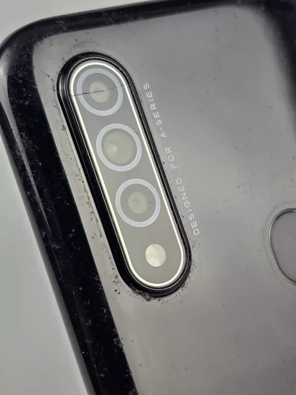 telefon-oppo-a31-464gb-czarny-przekatna-ekranu-650