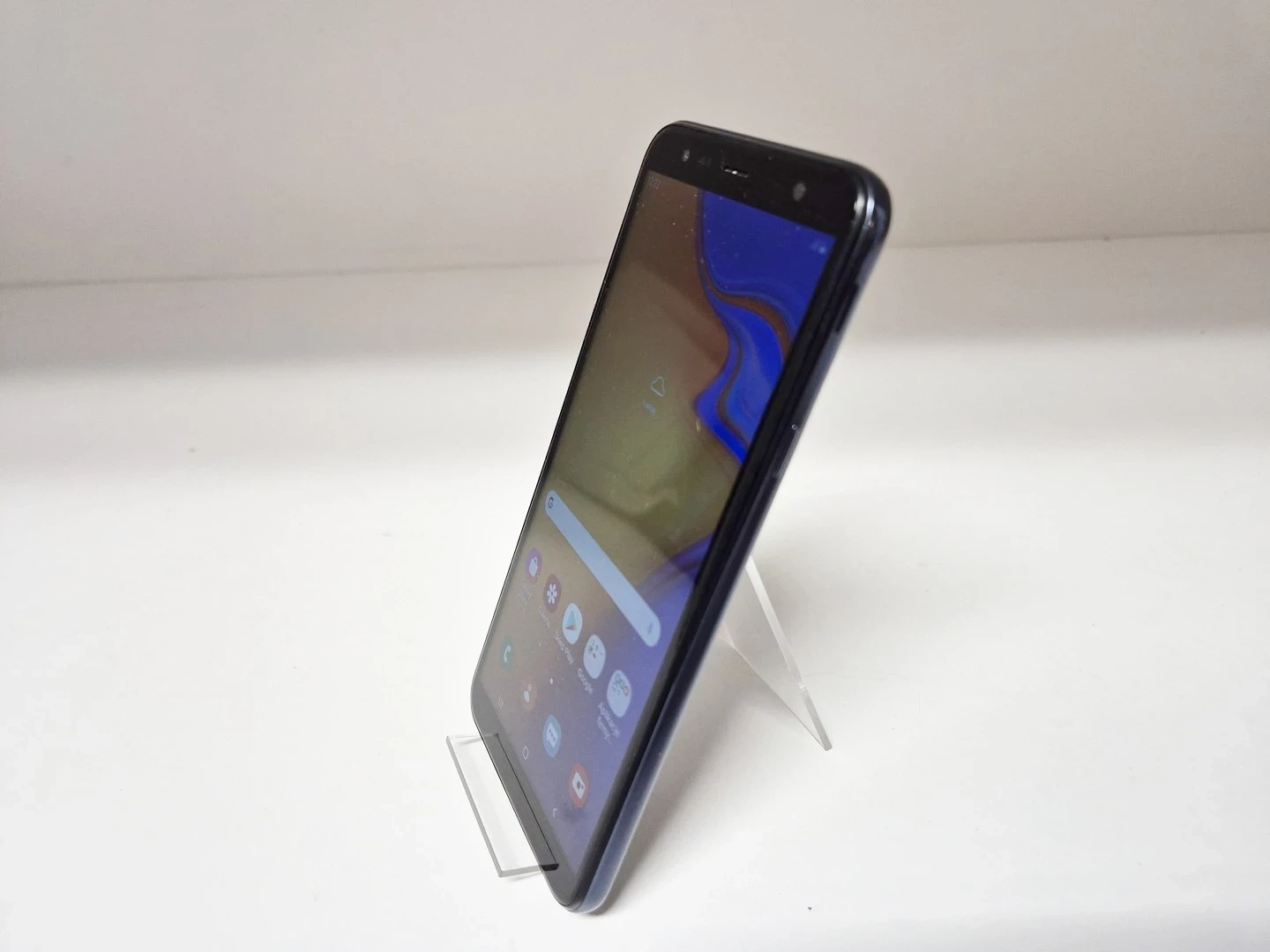 telefon-samsung-galaxy-j4-232gb-at-opis-ean-gtin-8801643510299