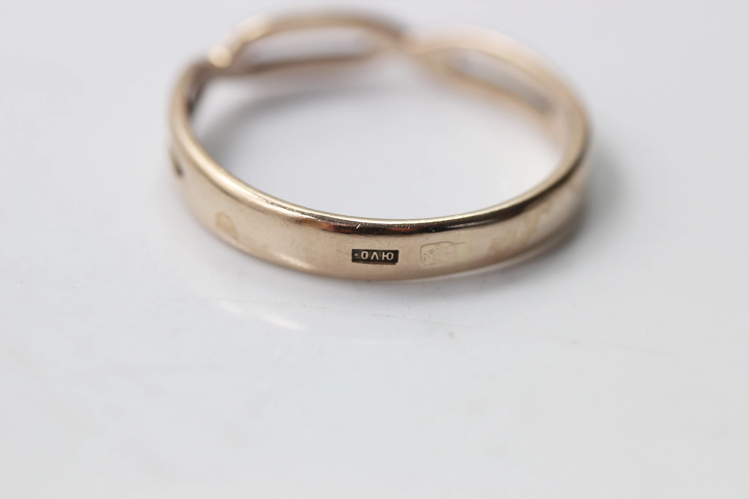 zloty-pierscionek-585-266g-r22-rozmiarsrednica-wew-mm-372-22