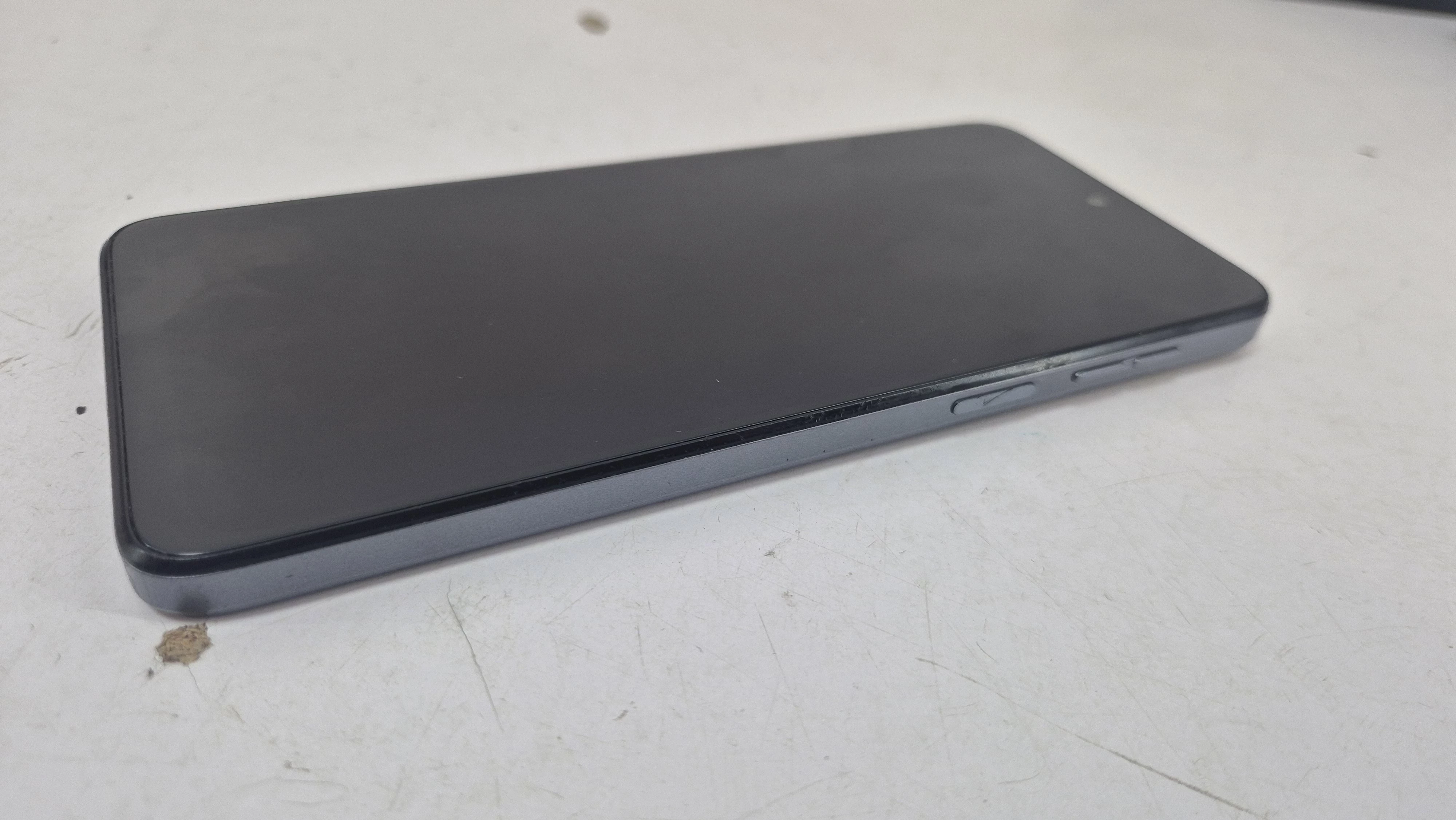 telefon-moto-g14-stan-11323-2