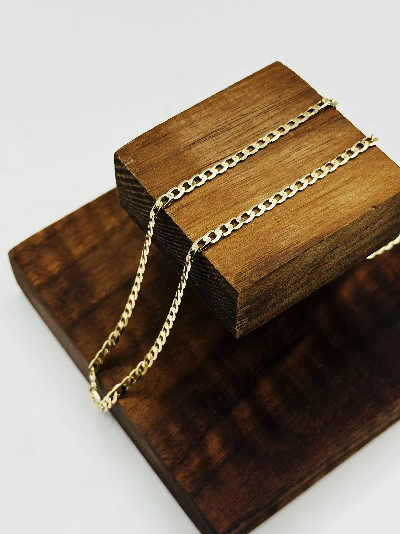 nienoszony-zloty-lancuszek-pancerka-712g-585-55-cm-material-15835-2