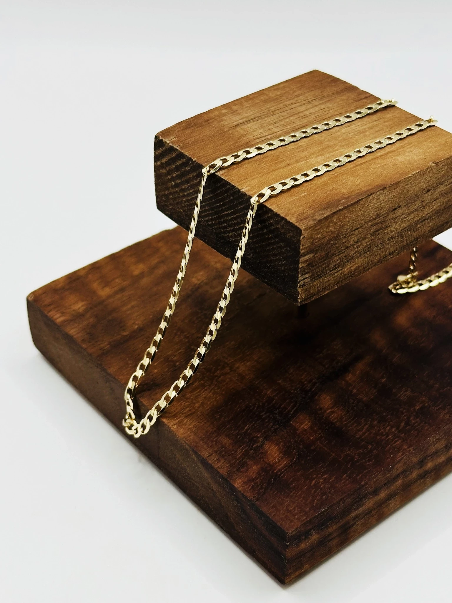 nienoszony-zloty-lancuszek-pancerka-712g-585-55-cm-dlugosc-calkowita-5000