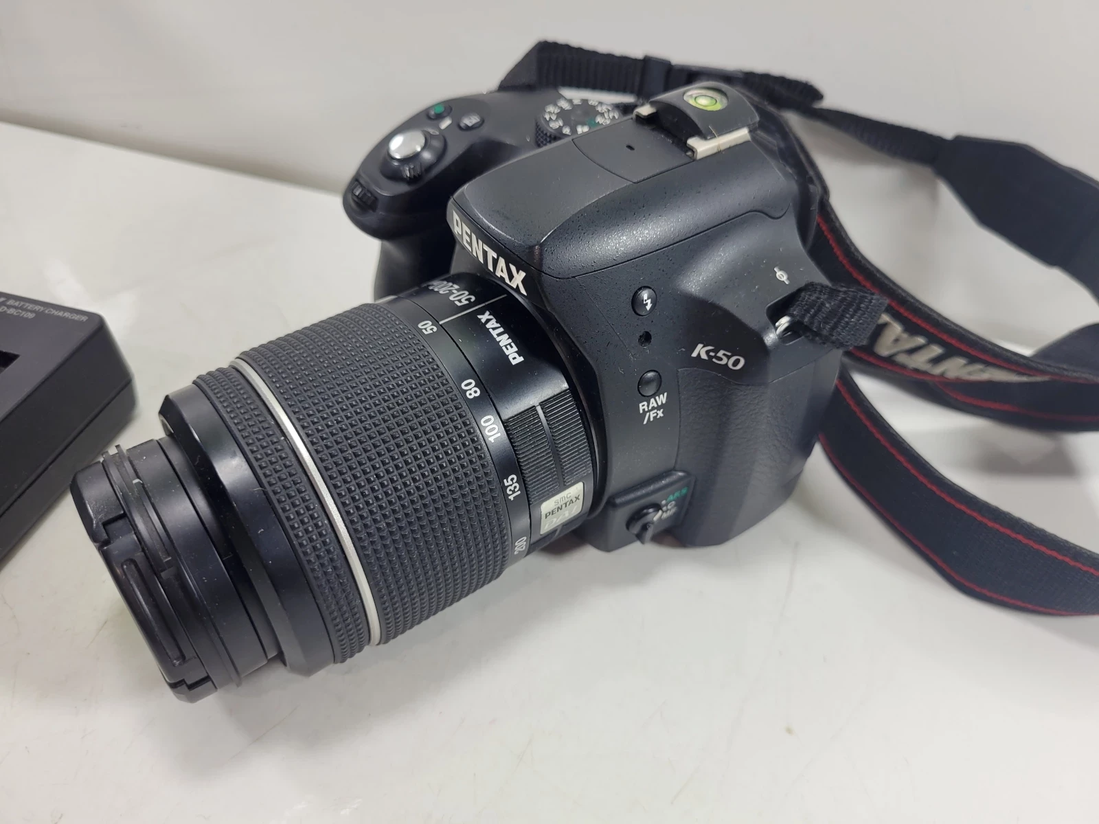 lustrzanka-cyfrowa-pentax-k50-obiektyw-50-200-ean-gtin-027075233102