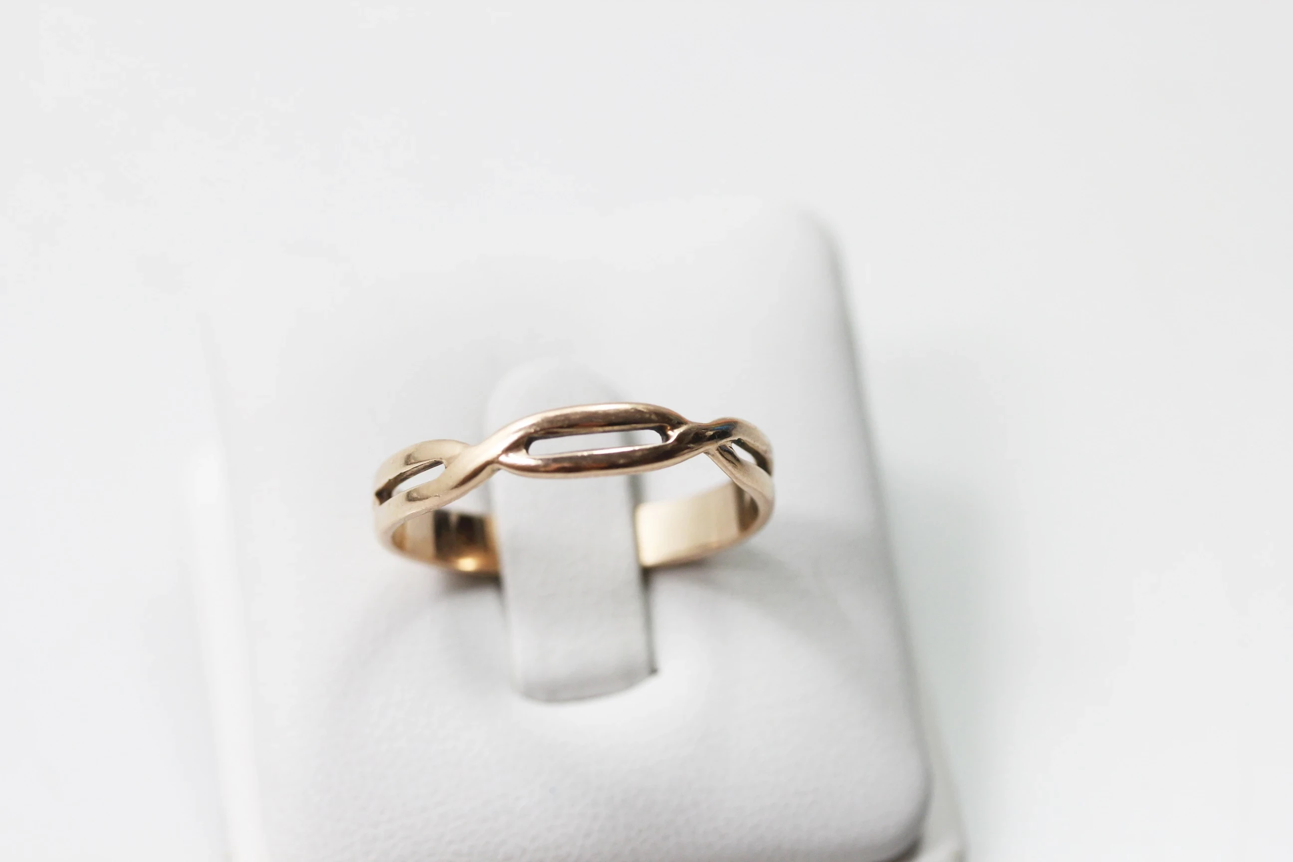 zloty-pierscionek-585-266g-r22-komisji-edukacji-narodowej-96u14-warszawa