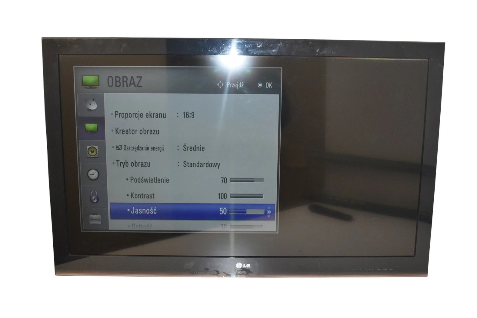 telewizor-lg-42ld450-42-cale-uchwyt-ean-gtin-8808992753087