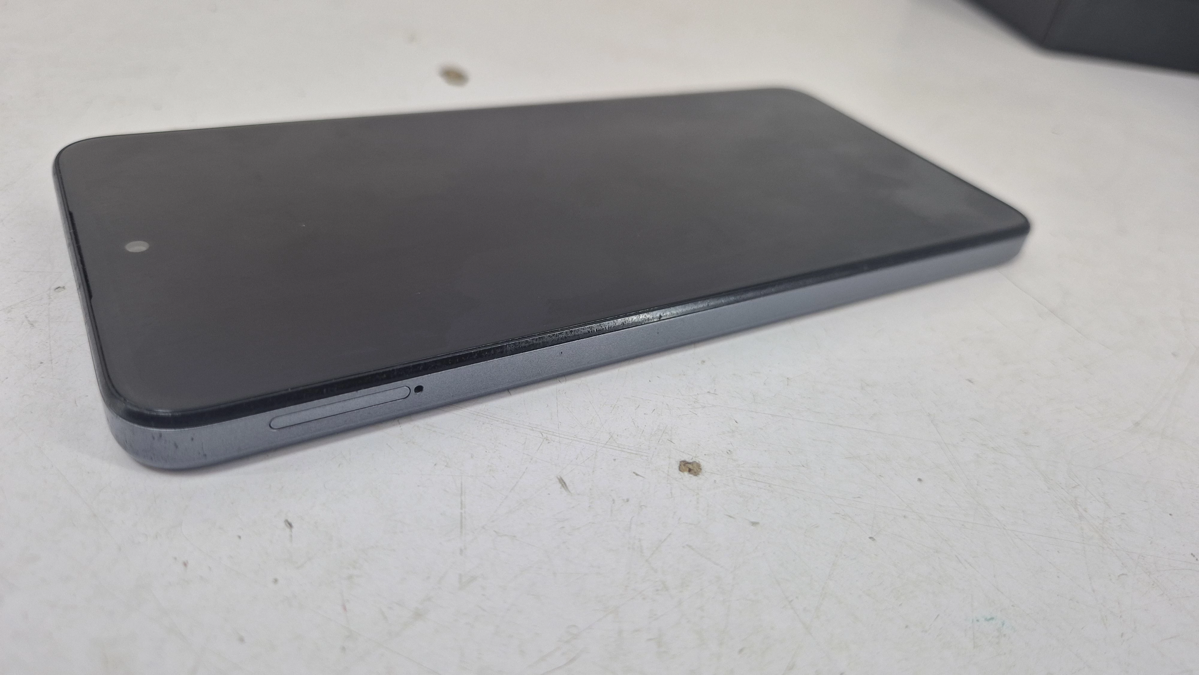 telefon-moto-g14-przekatna-ekranu-650