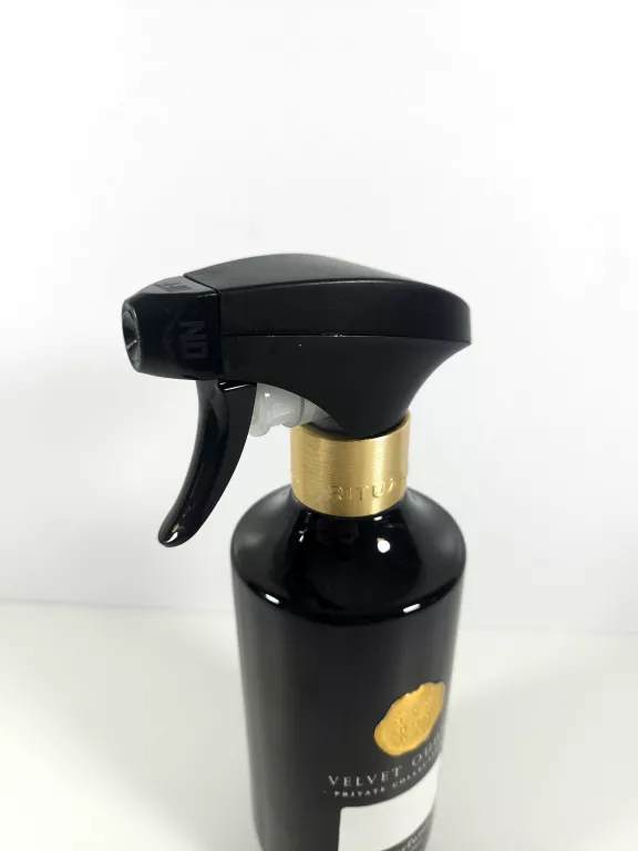 zapach-do-wnetrz-rituals-velvet-oudh-400ml-stan-11323-2