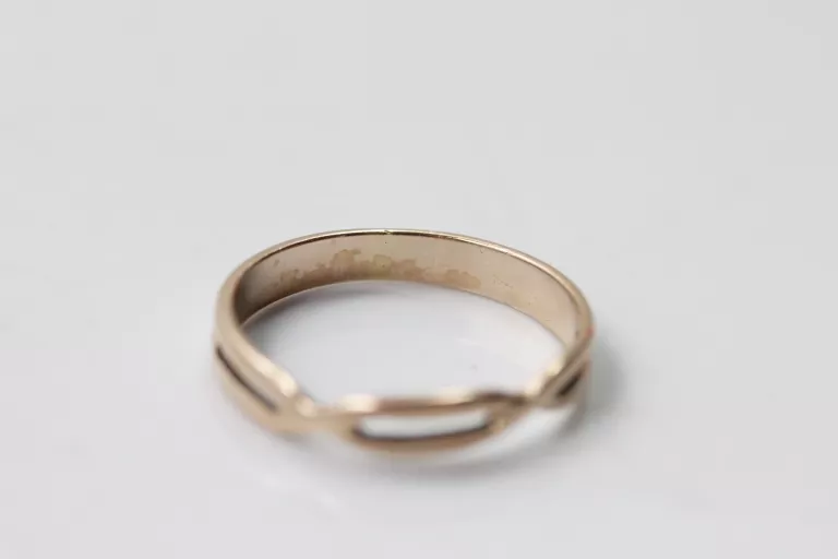 zloty-pierscionek-585-266g-r22-kamien-17088-524288