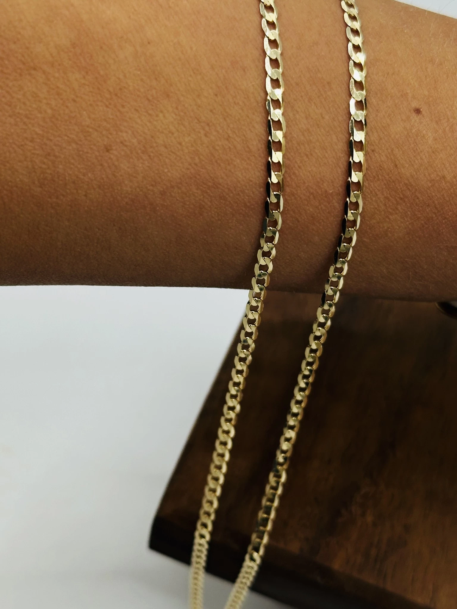 nienoszony-zloty-lancuszek-pancerka-712g-585-55-cm-splot-2208-1