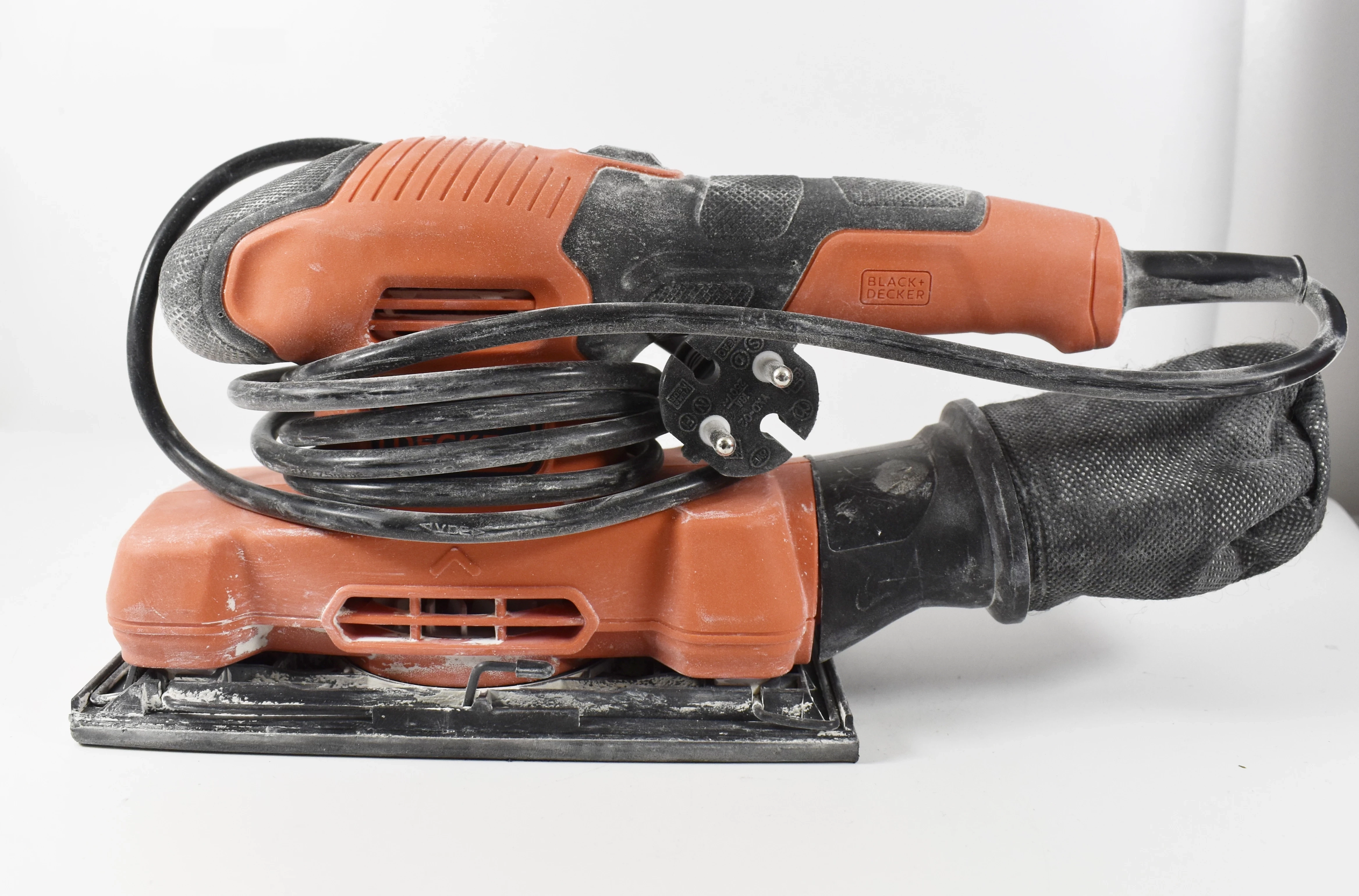 szlifierka-oscylacyjna-black-decker-bew220-jubilerska-13-pawilon-10-warszawa