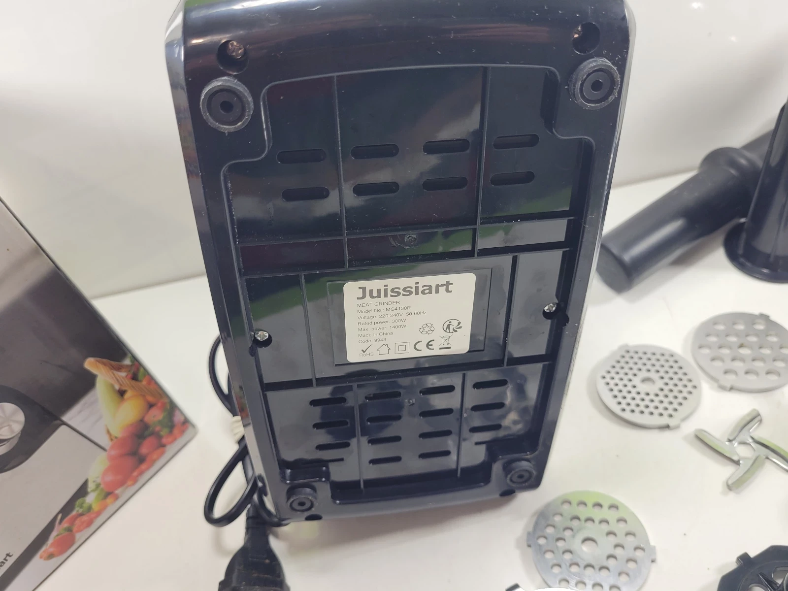 juissiart-mg4130r-maszynka-do-miesa-model-mg-jsmg4150rblk