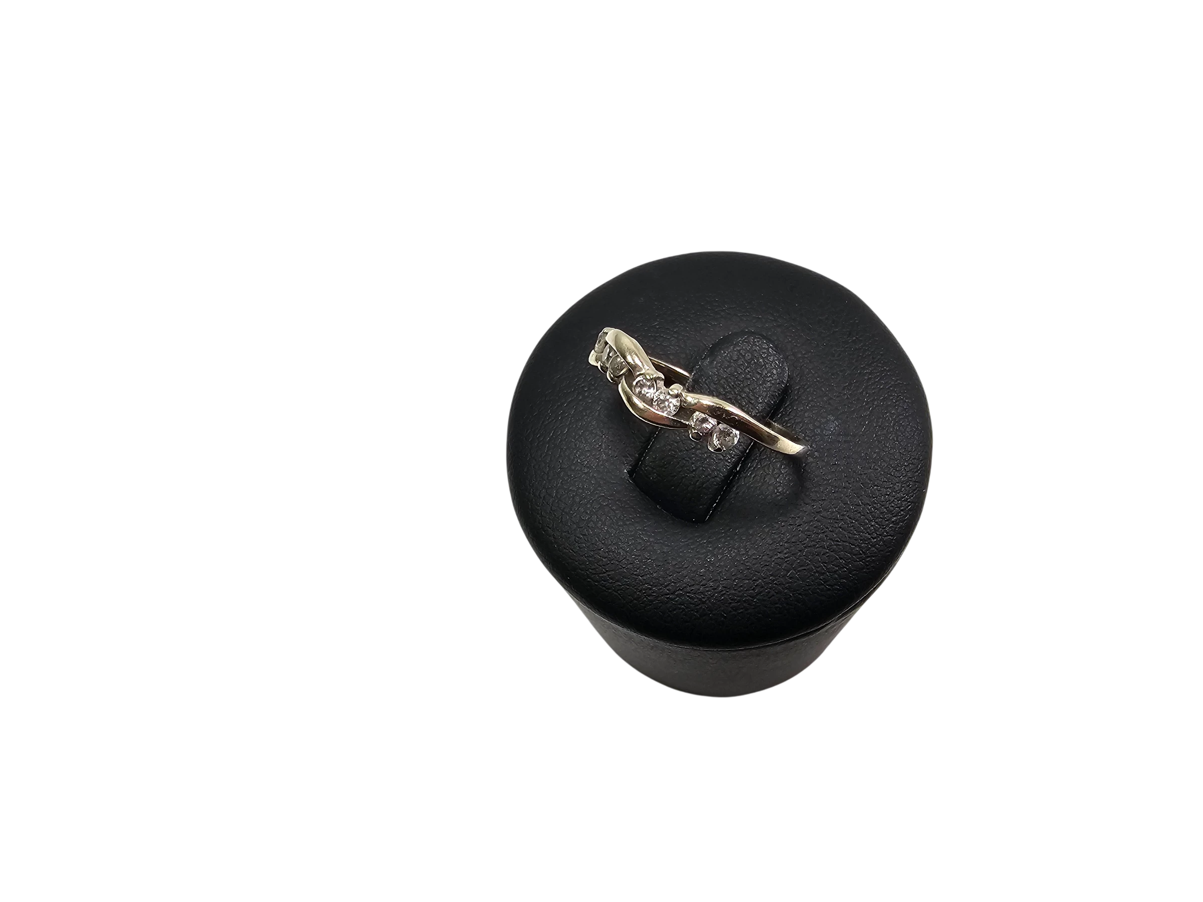 zloty-pierscionek-biale-zloto-cyrkonie-p-585-w-163g-r-14-marka-248811-958954