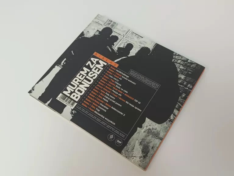 bialas-murem-za-bonusem-stan-11323-2