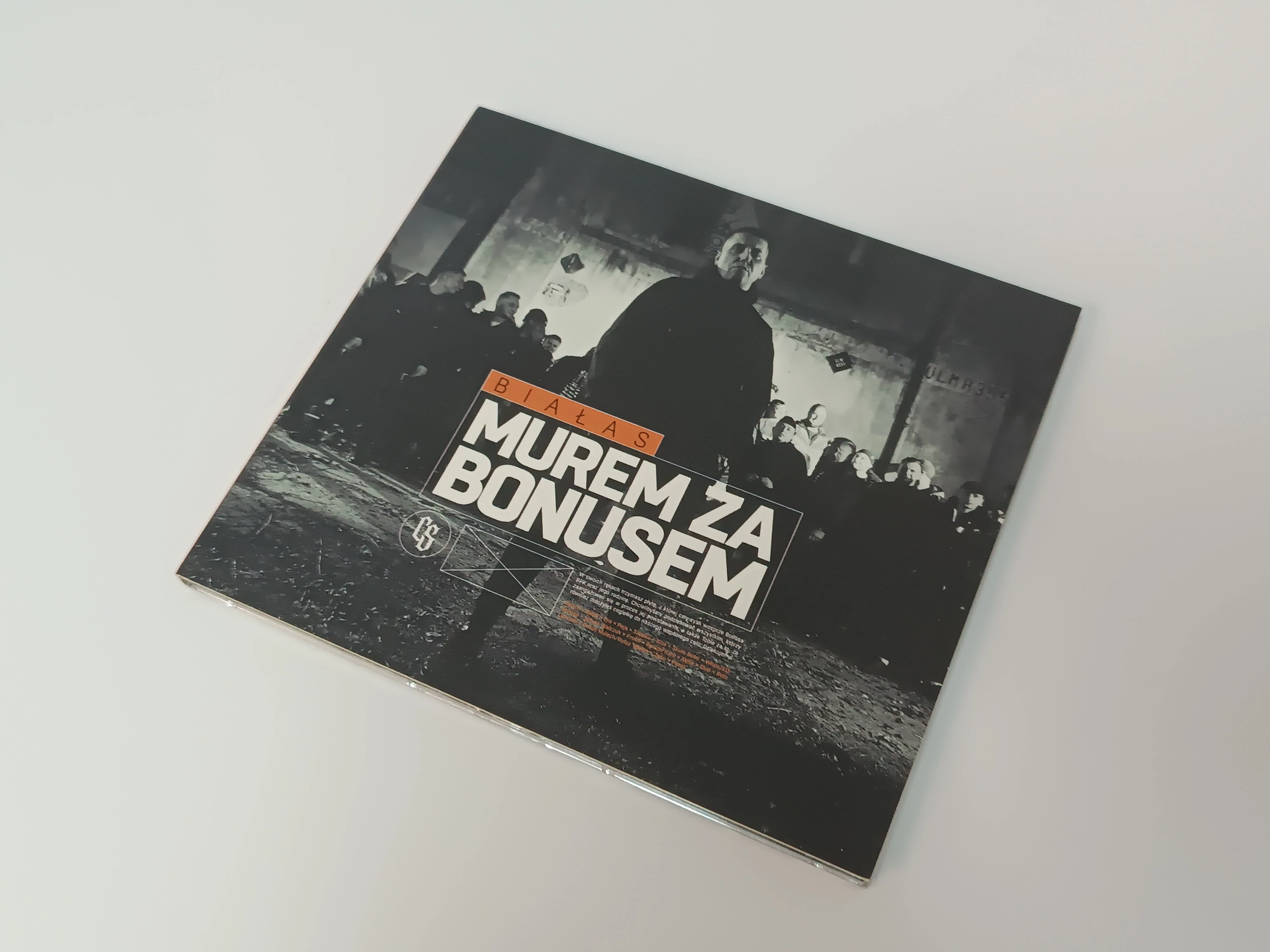 bialas-murem-za-bonusem-jagiellonska-14-sanok-tsc2-spj