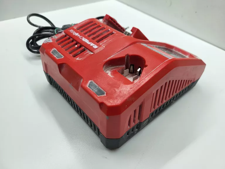 ladowarka-milwaukee-m12-18fc-kod-producenta-4932451079