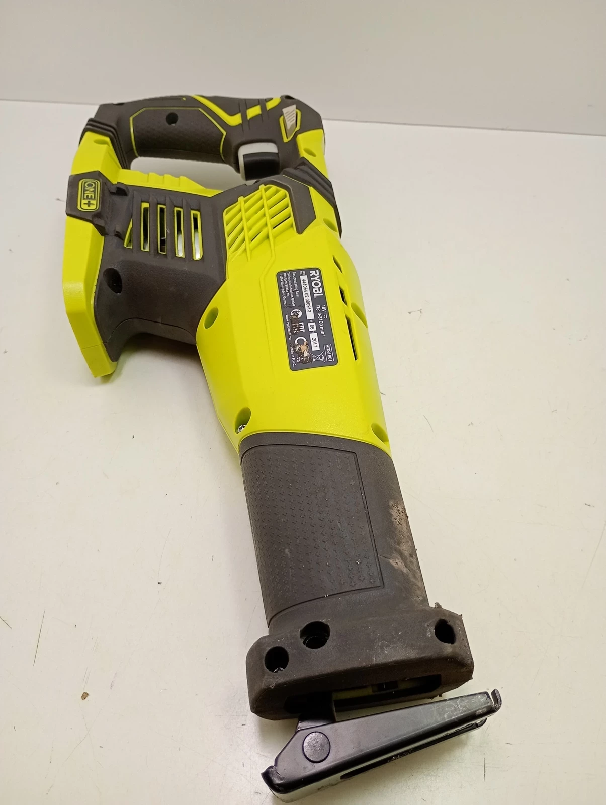 pila-szablasta-ryobi-rrs1801-bn-kod-producenta-rrs1801m