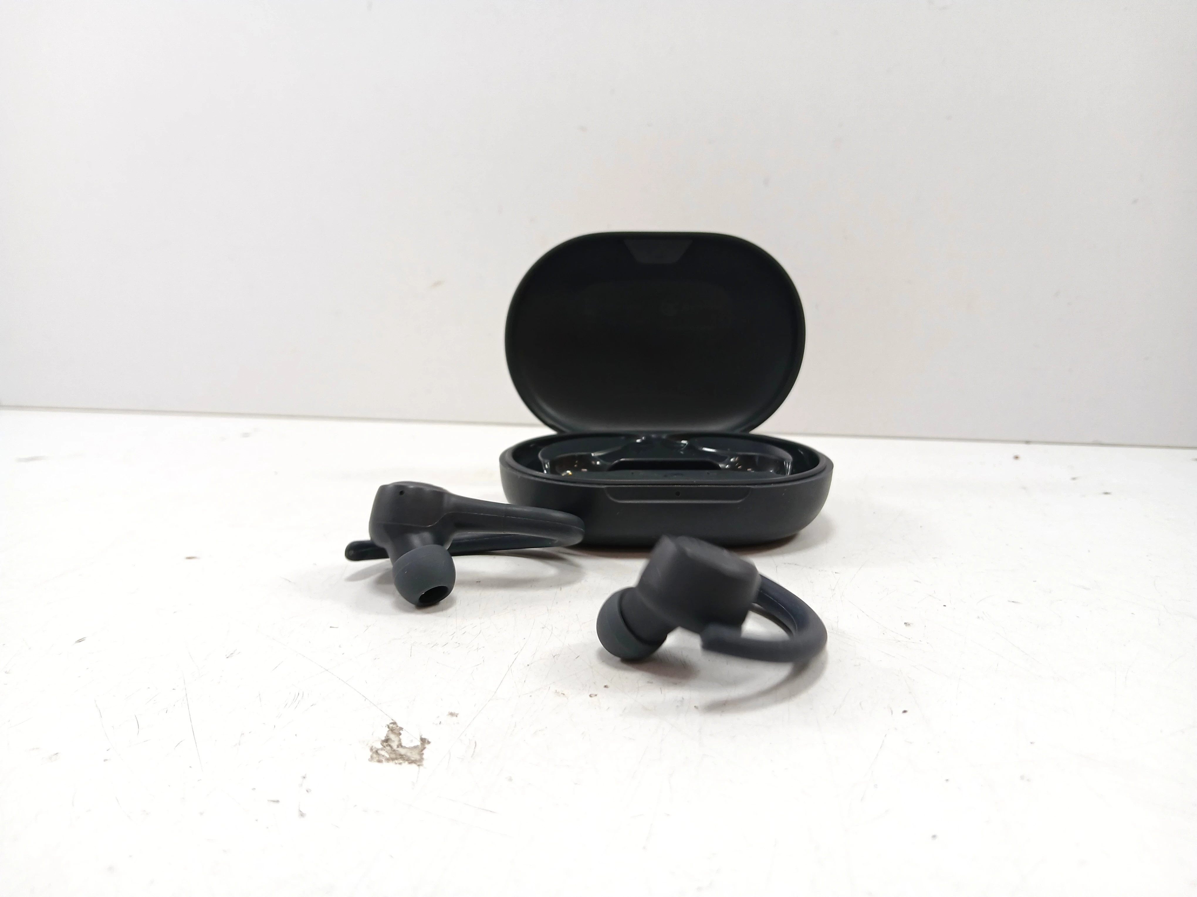 bezprzewodowe-sluchawki-jlab-go-sport-kolor-dominujacy-129357-3