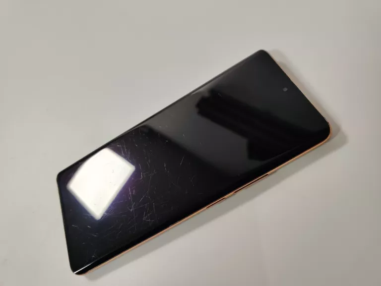 realme-11-pro-5g-8128-przekatna-ekranu-67