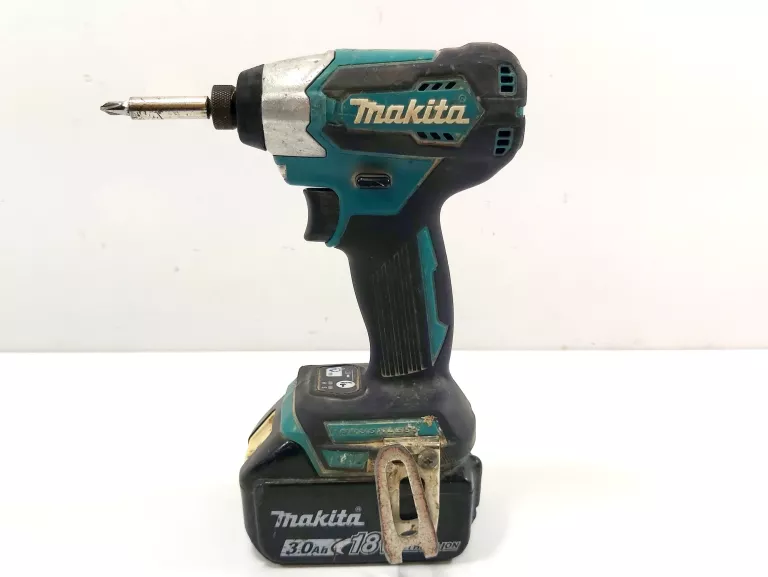 zakretarka-udarowa-makita-dtd155-aku-3-ah-mickiewicza-1-nidzica