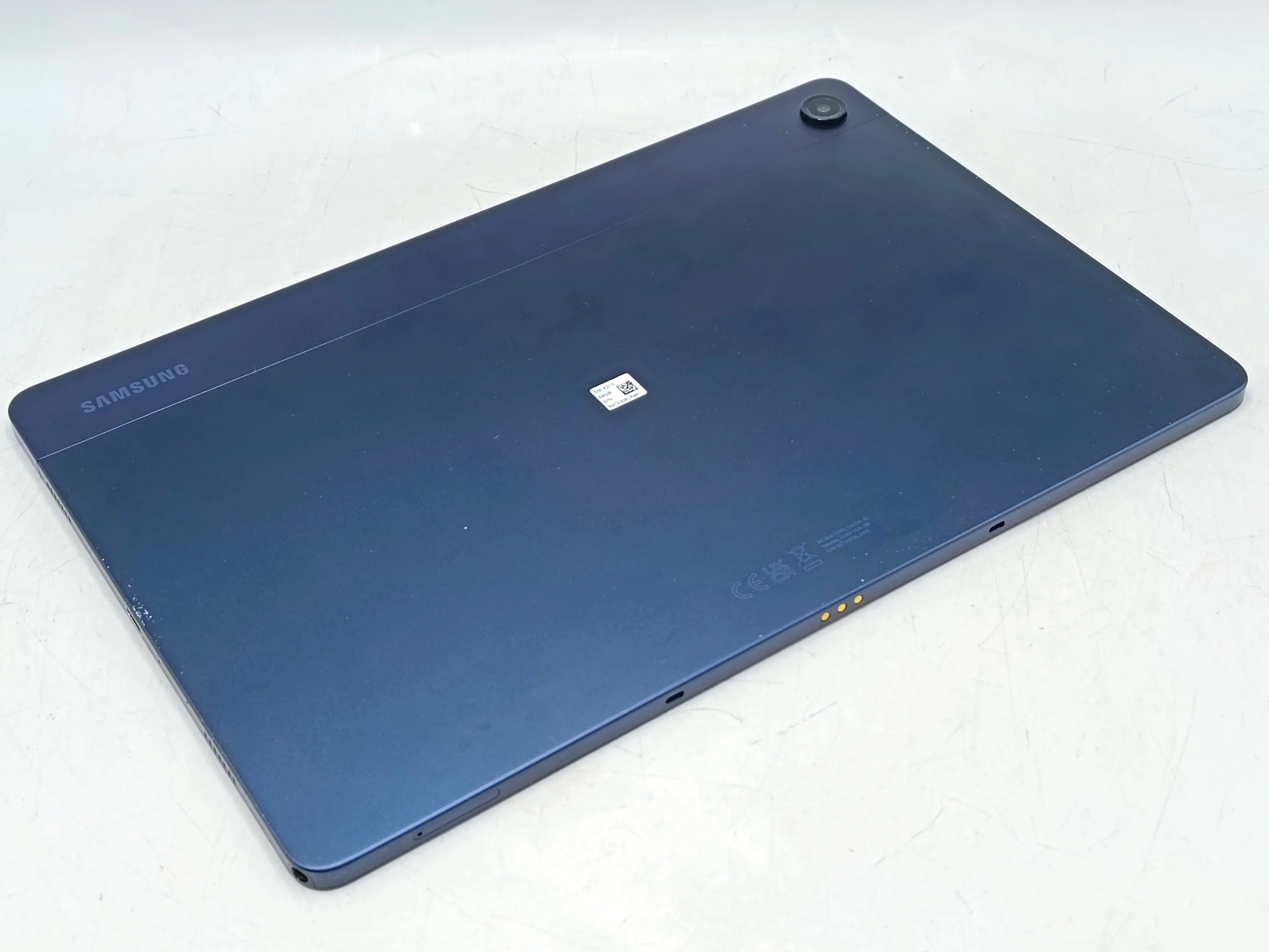 tablet-samsung-galaxy-a9-464gb-kod-producenta-sm-x210ndbaeue