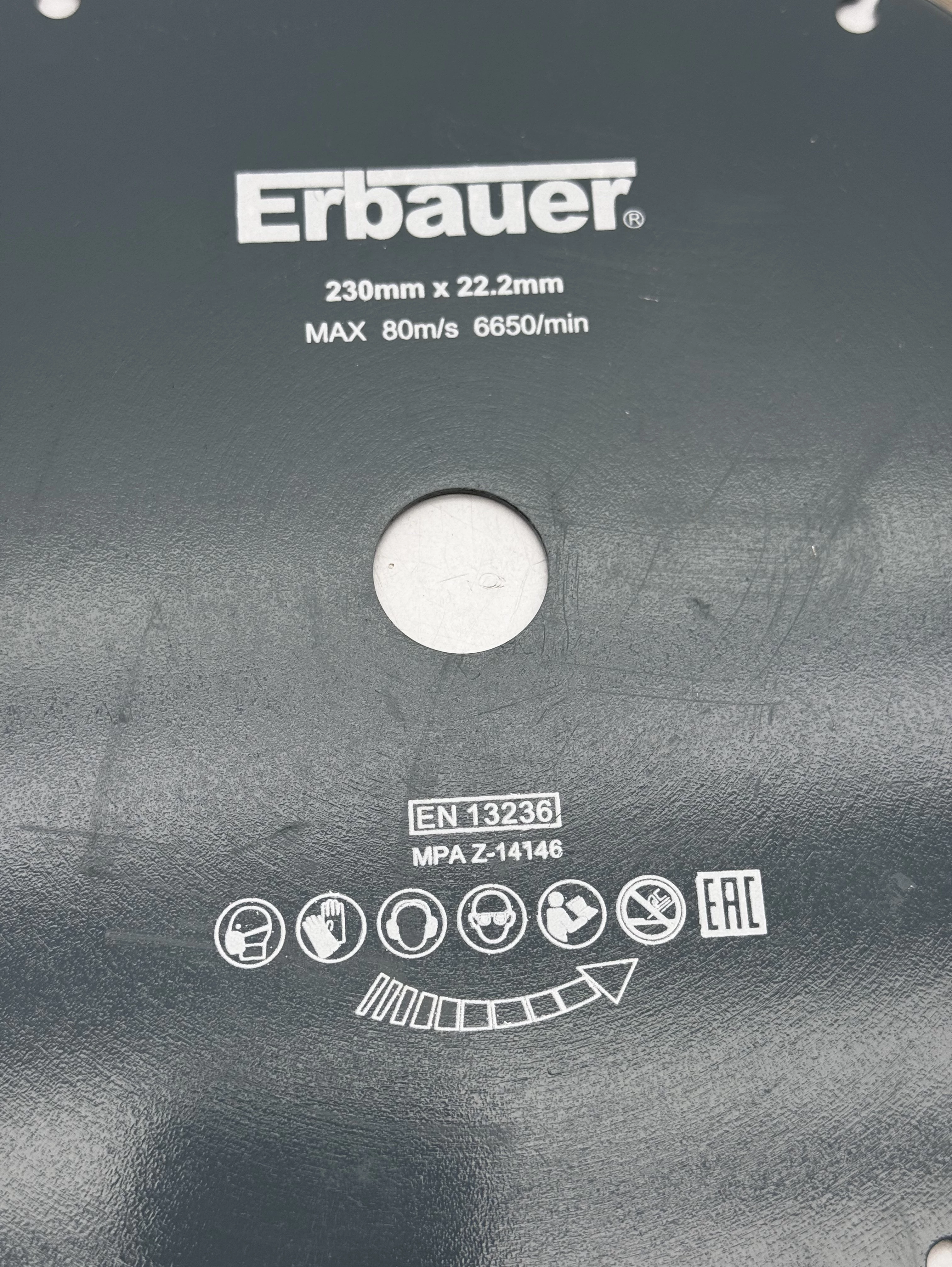tarcza-diamentowa-erbauer-segmentowa-230-x-222-mm-ean-3663602811589-stan-11323-2
