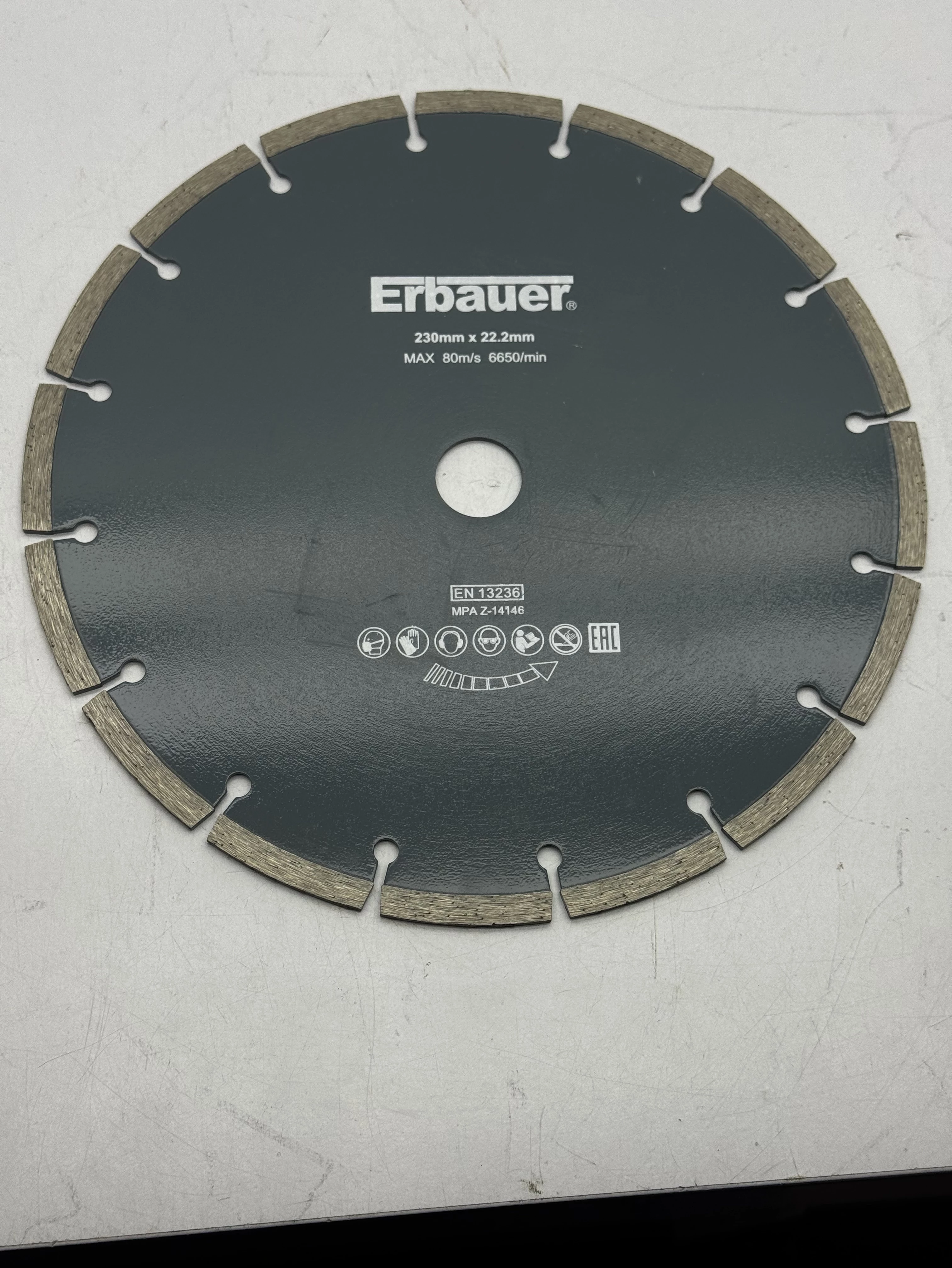 tarcza-diamentowa-erbauer-segmentowa-230-x-222-mm-ean-3663602811589-chabrowa-4-jelcz-laskowice-milz-1