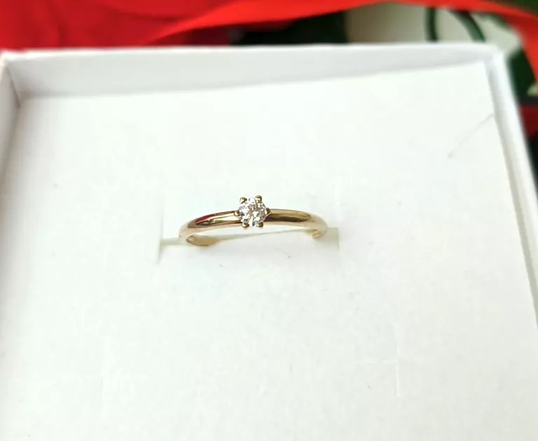 wyrob-jubilerski-uzywany-zloty-pierscionek-333-097-r16-waga-001