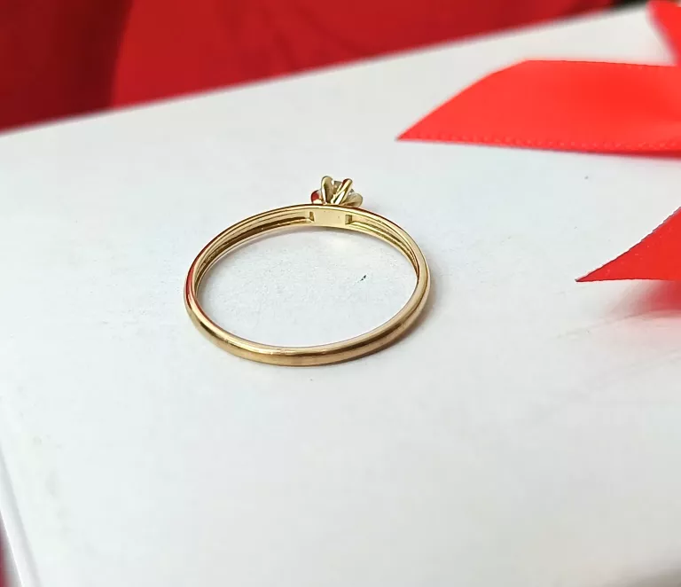 wyrob-jubilerski-uzywany-zloty-pierscionek-333-097-r16-rodzaj-2205-2