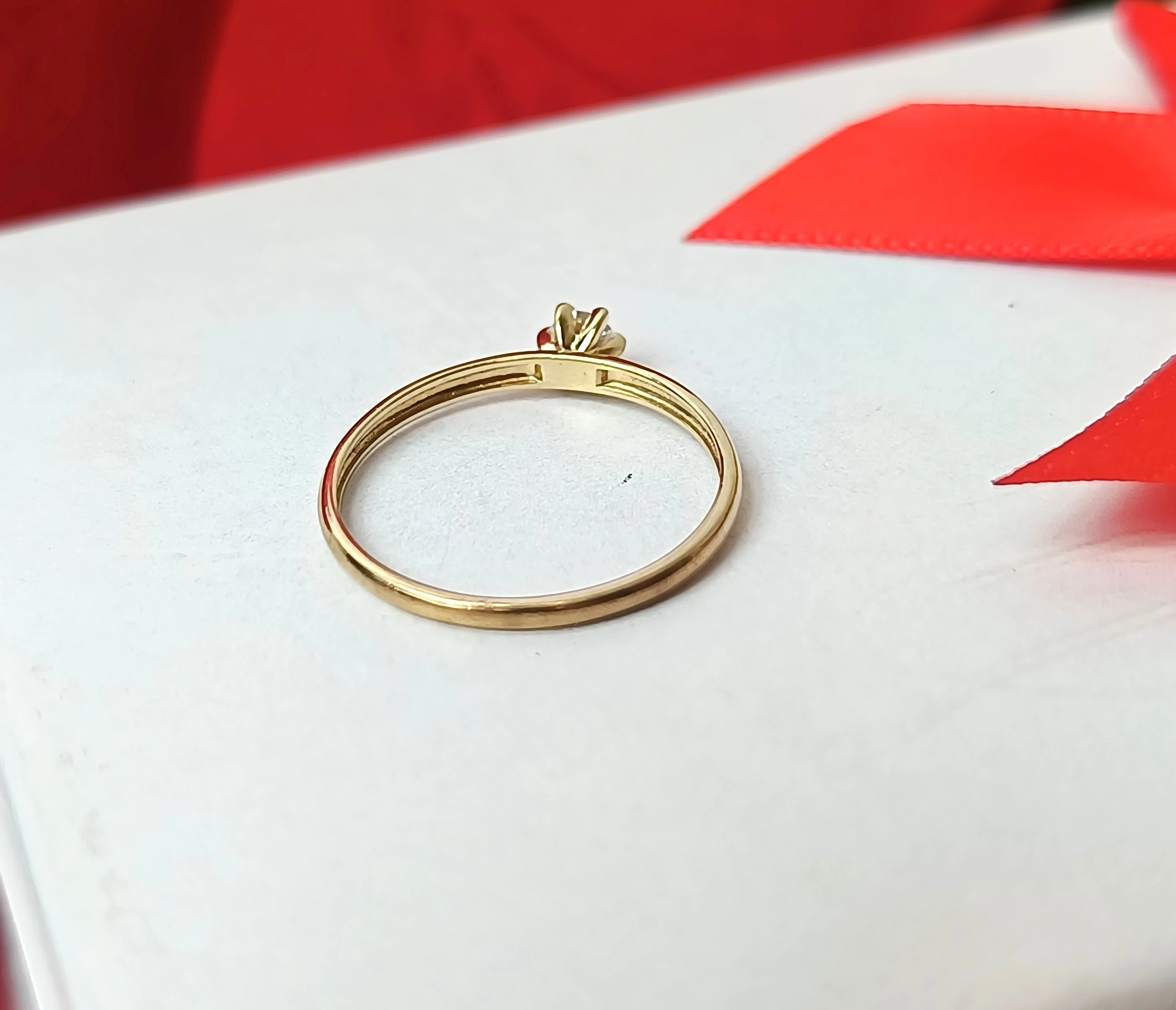 wyrob-jubilerski-uzywany-zloty-pierscionek-333-097-r16-rodzaj-2205-2