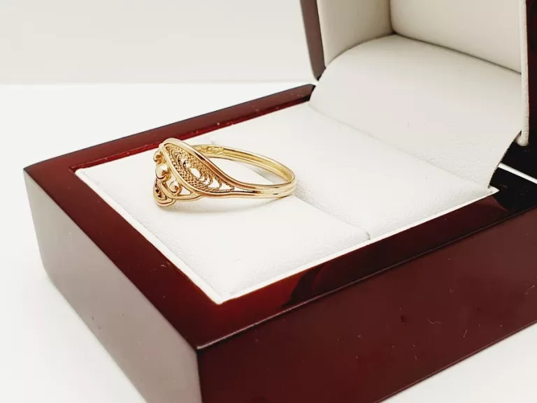 zjawiskowy-zloty-pierscionek-bez-kamieni-585p-201g-20r-strzegomska-200-wroclaw