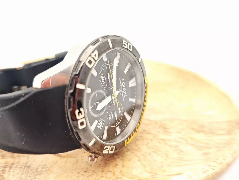 zegarek-lorus-vd53-x099-ksztalt-koperty-129223-2