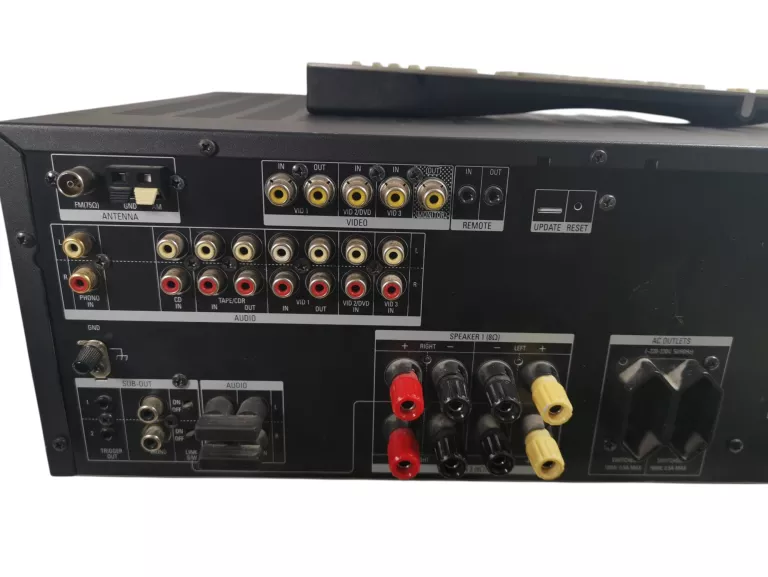 wzmacniacz-harman-kardon-hk3390-stan-11323-2