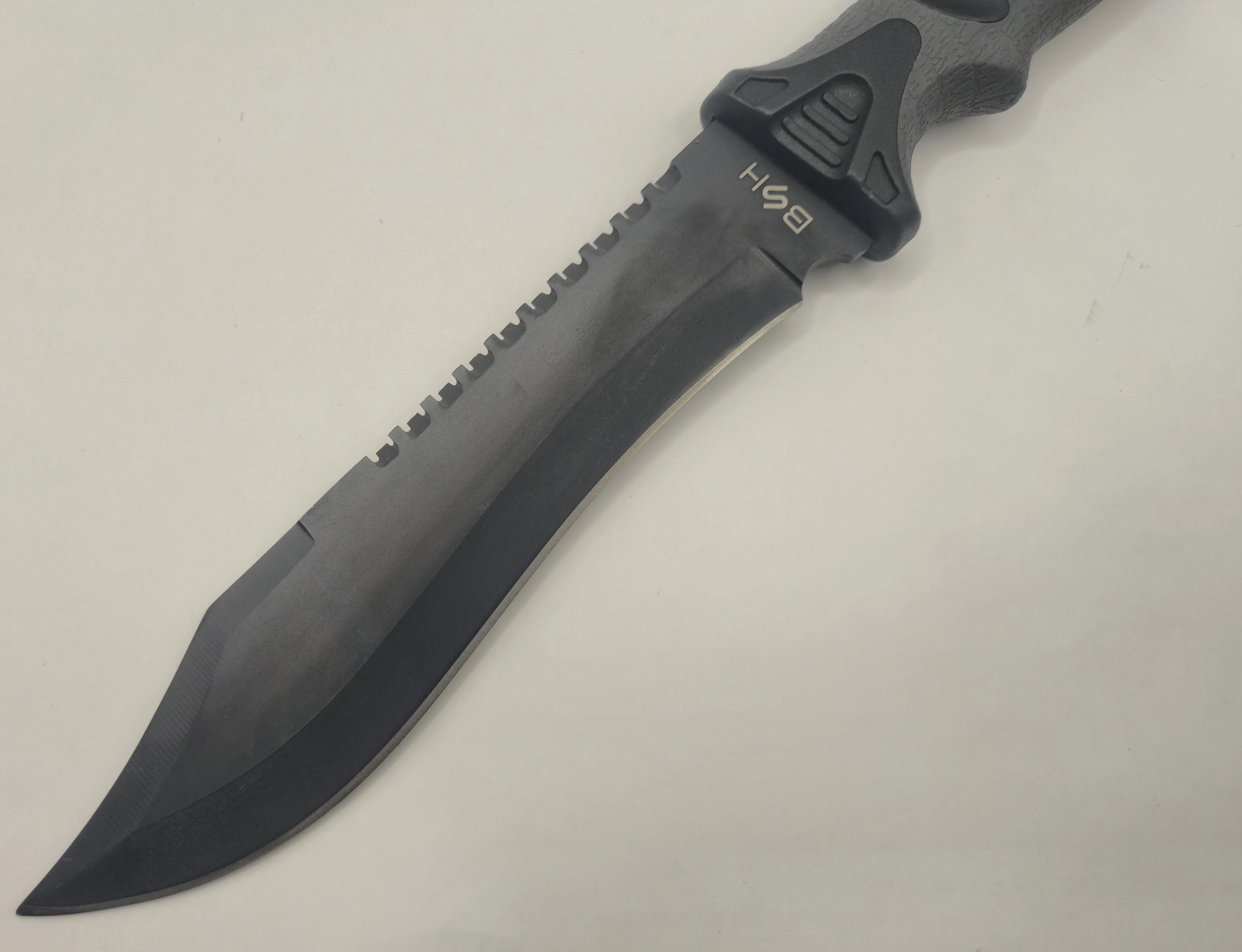 noz-taktyczny-bsh-adventure-n-320b-kod-producenta-lowiecki-maczeta-harcerski-etui-solidny