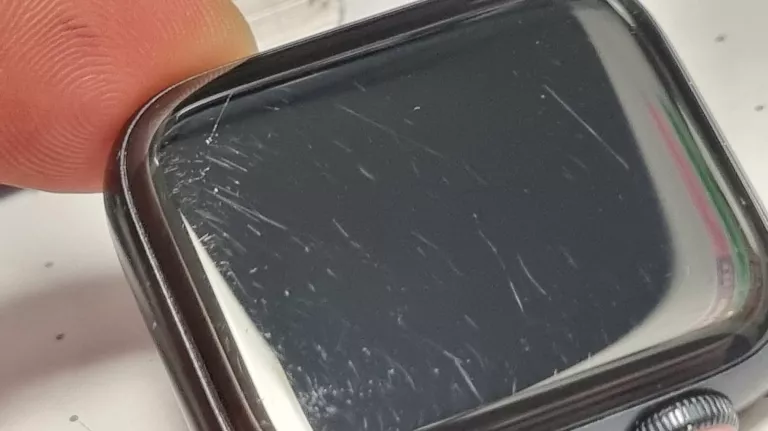 smartwatch-apple-watch-a2725-se-2gen-40mm-rodzaj-231461-360429