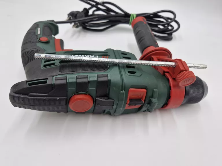 wiertarka-udarowa-230v-parkside-psbm-750-b3-750-w-waga-wiertarki-18