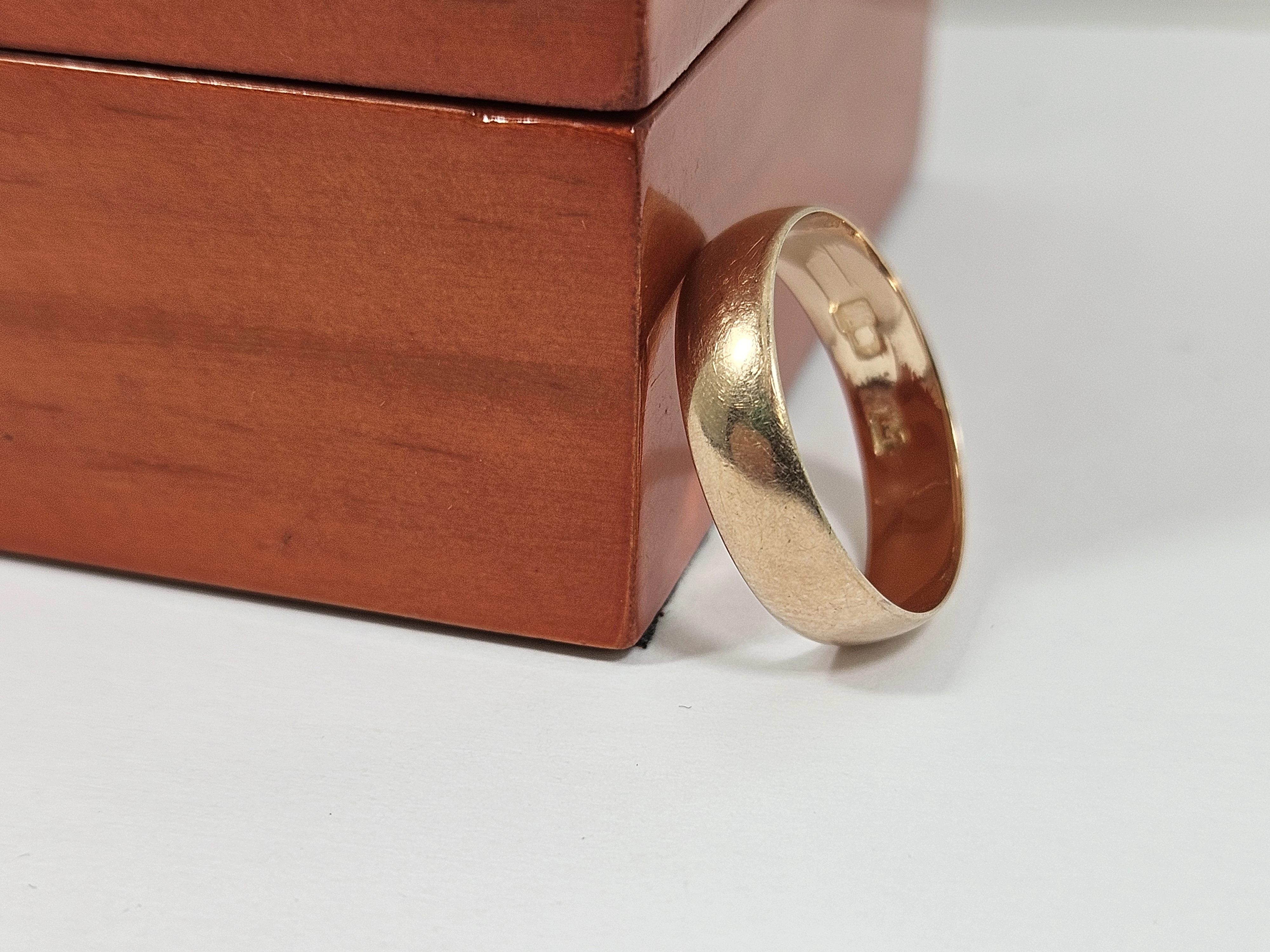 zlota-obraczka-585-177g-r12-szer-4mm-pulawska-103-warszawa