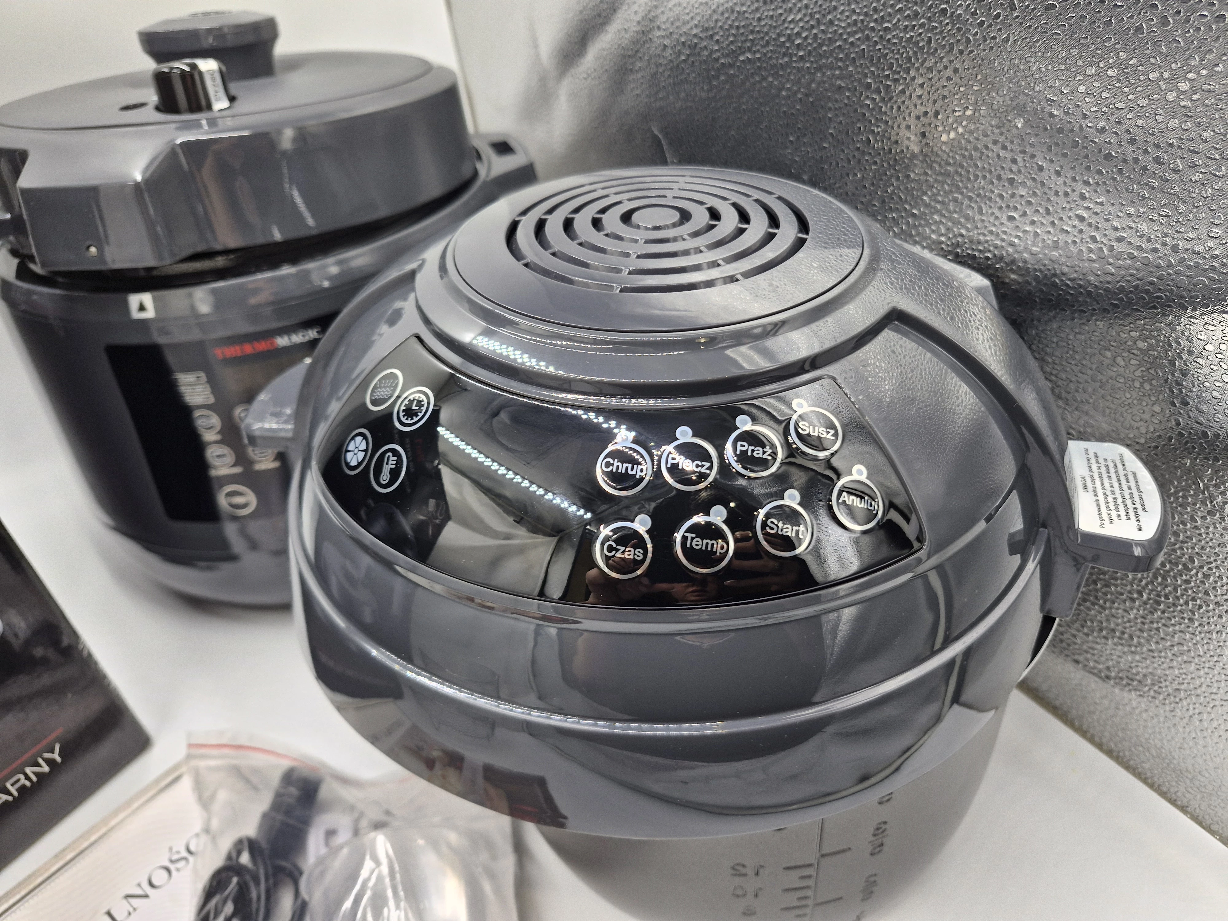 robot-kuchenny-thermomagic-air-fryer-tm-2200-karton-stan-11323-238058