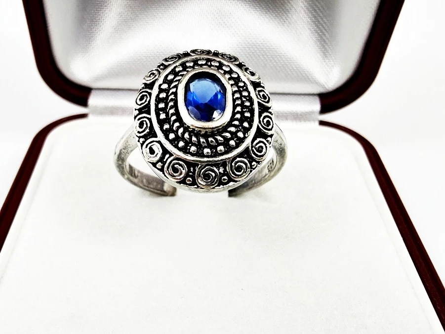 srebrny-pierscionek-p925-z-niebieskim-kamieniem-rozmiar-14-waga-390-stan-11323-2