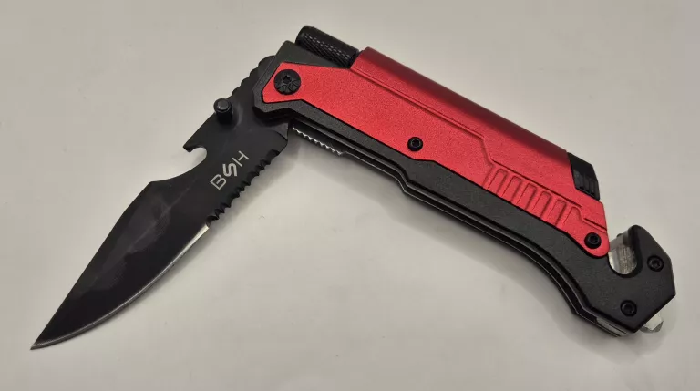 noz-ratowniczy-skladany-z-latarka-i-krzesiwem-n061x-model-noz-ratowniczy-skladany-z-latarka-i-krzesiwem-n061