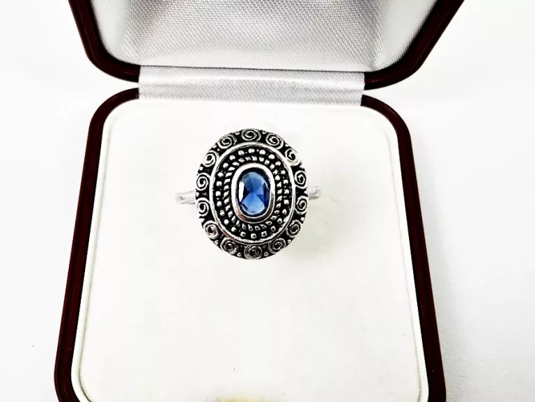 srebrny-pierscionek-p925-z-niebieskim-kamieniem-rozmiar-14-waga-390-rodzaj-2205-2
