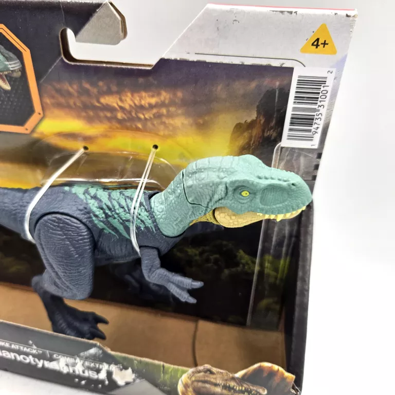 jurassic-world-odrodzenie-atakujacy-dinozaur-zabawka-stan-11323-2