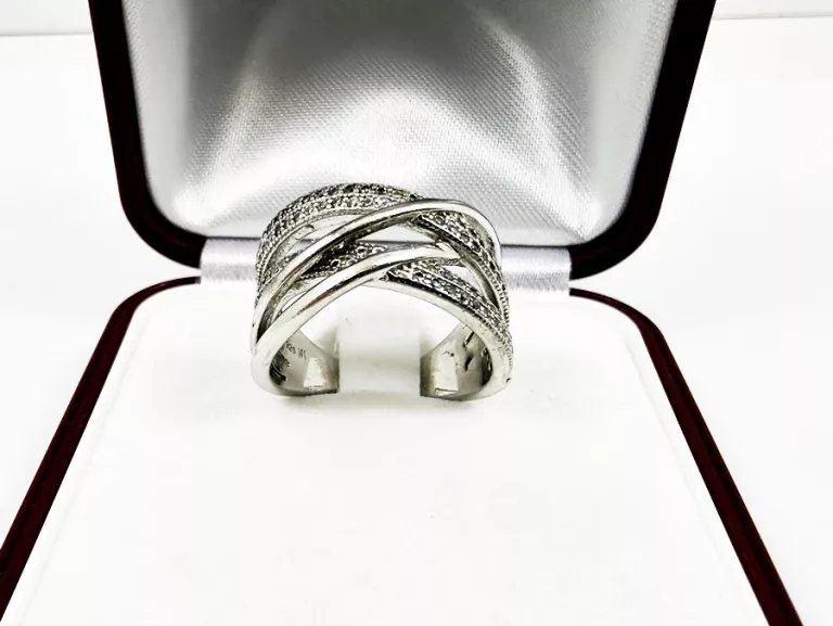 srebrny-piersiconek-p925-z-cyrkoniami-rozmiar-11-waga-519-stan-11323-2