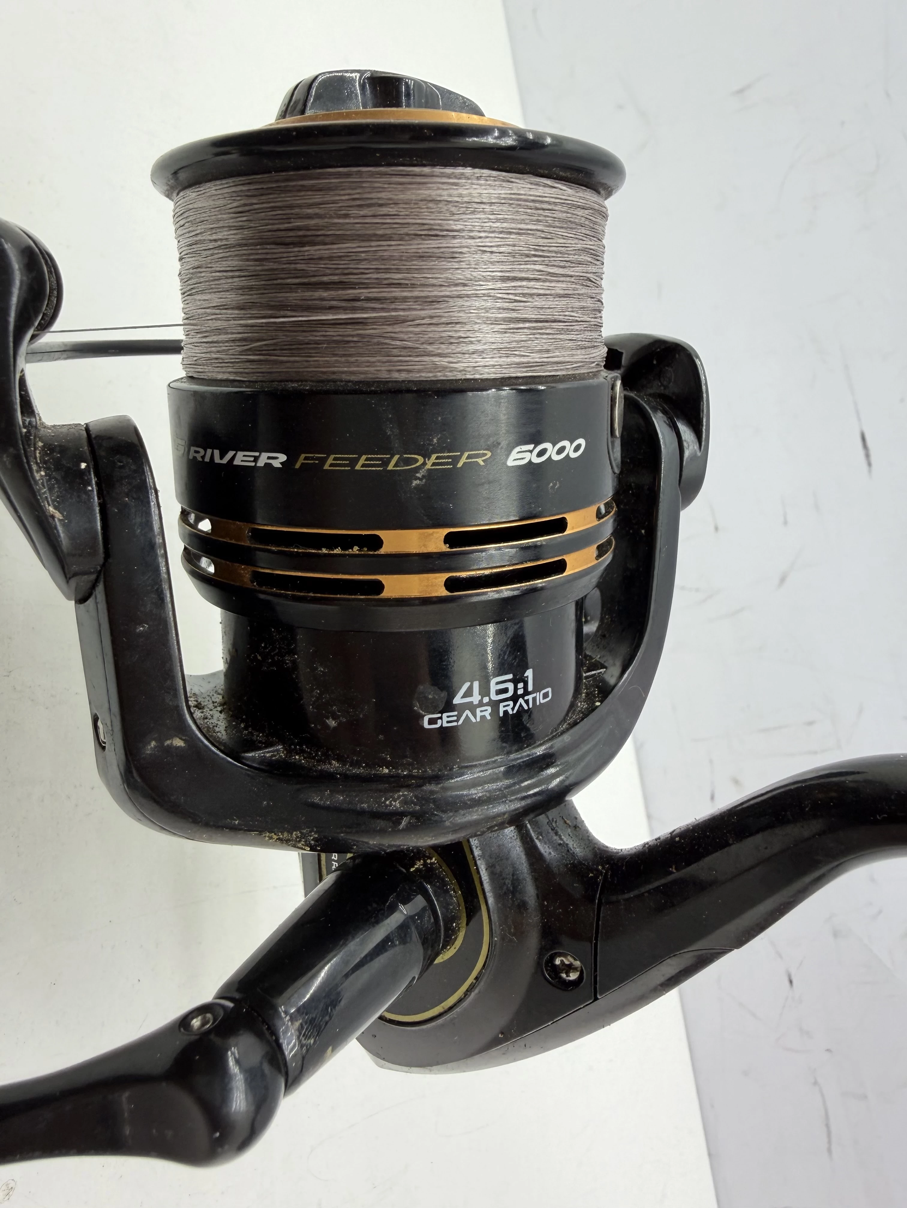 delphin-symbol-36m-140g-feeder-flagman-river-feeder-6000-material-wedki-228389-328753