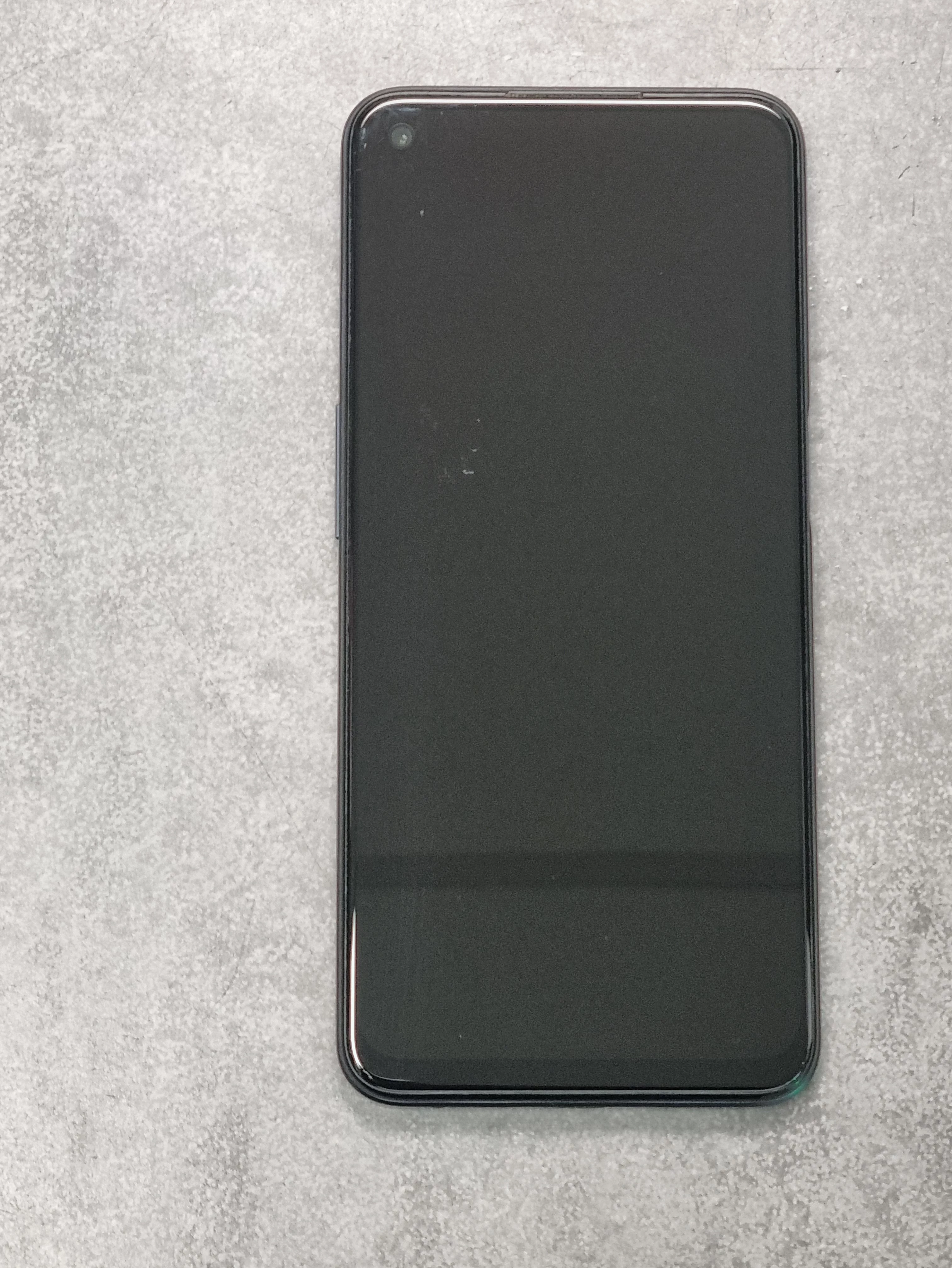 telefon-realme-8-5g-464gb-stan-11323-2