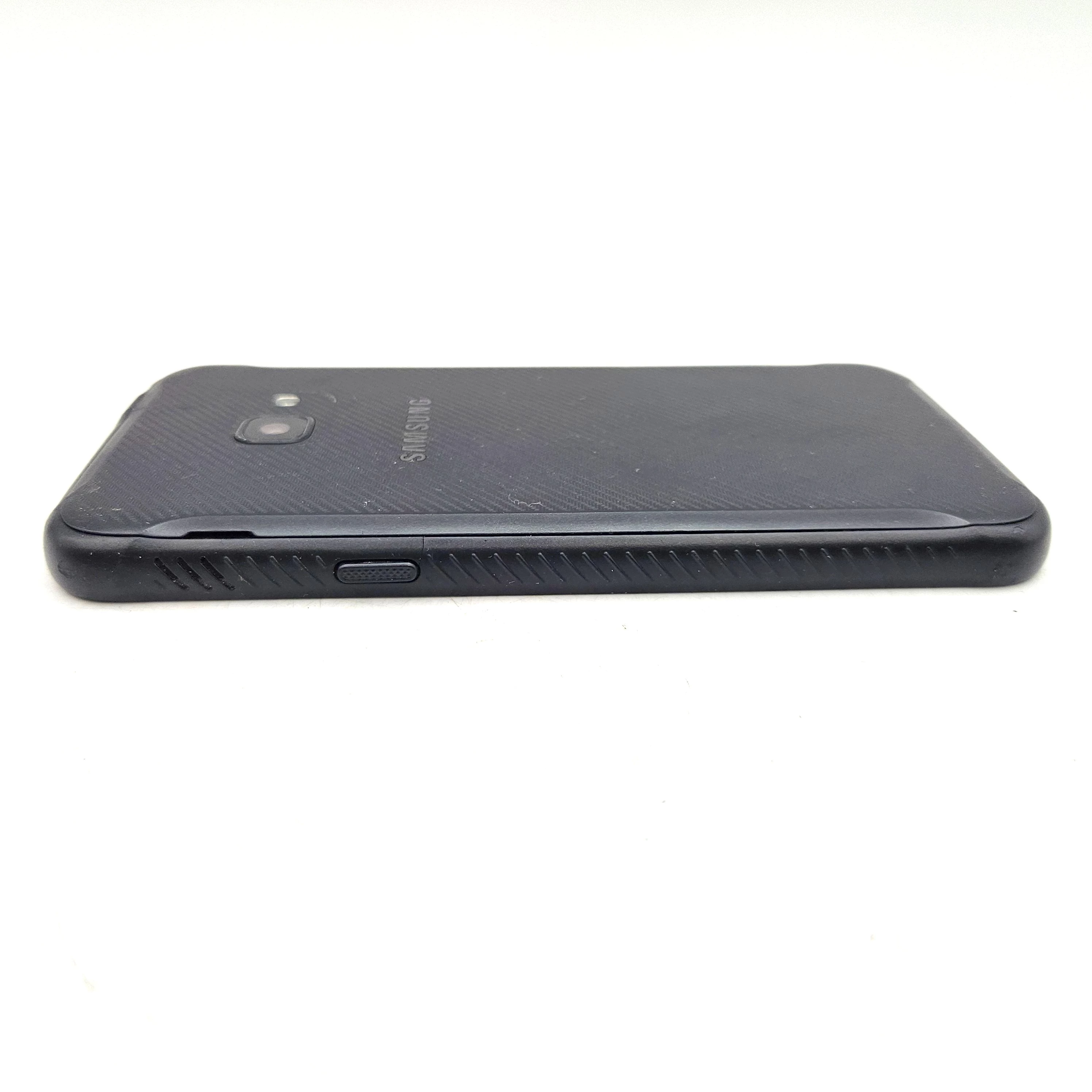 telefon-samsung-xcover-4s-332gb-zdjecia-przekatna-ekranu-500