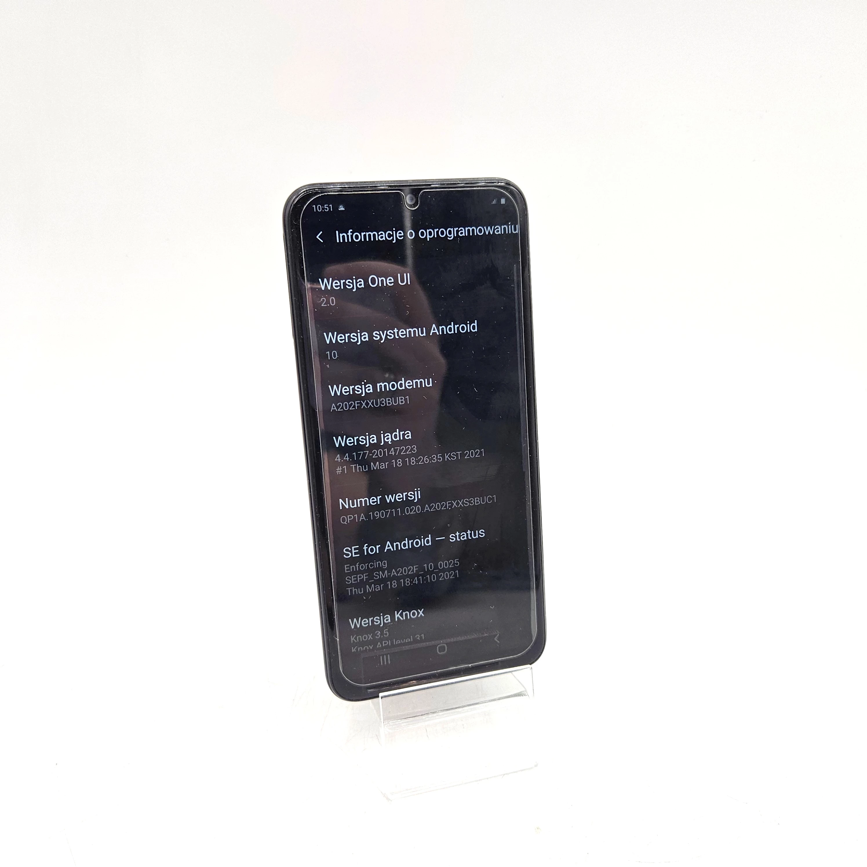 telefon-samsung-galaxy-a20e-3gb32gb-stan-11323-2