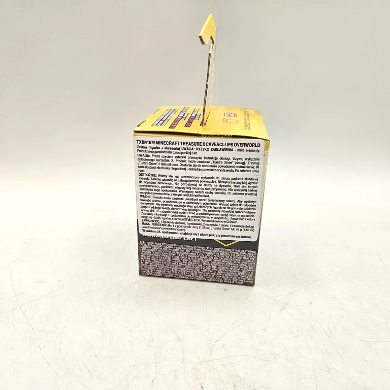 figurka-minecraft-treasure-x-caves-cliffs-overworld-pack-zestaw-figurek-ean-gtin-630996416754