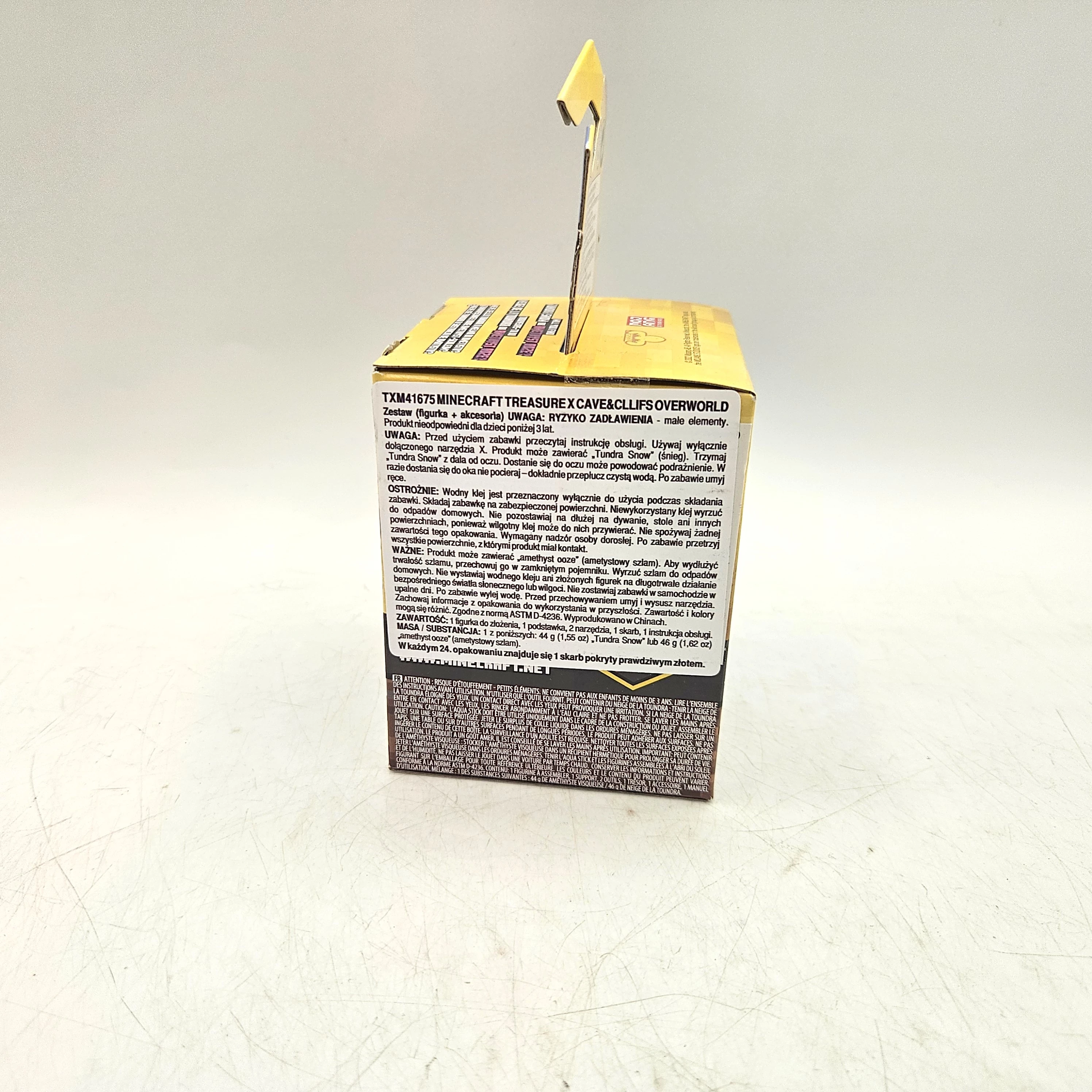 figurka-minecraft-treasure-x-caves-cliffs-overworld-pack-zestaw-figurek-ean-gtin-630996416754