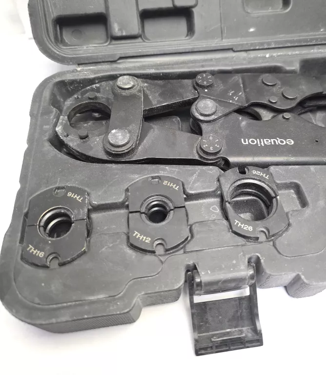 reczna-zaciskarka-do-rur-pex-equation-12-26mm-marka-248811-1101450