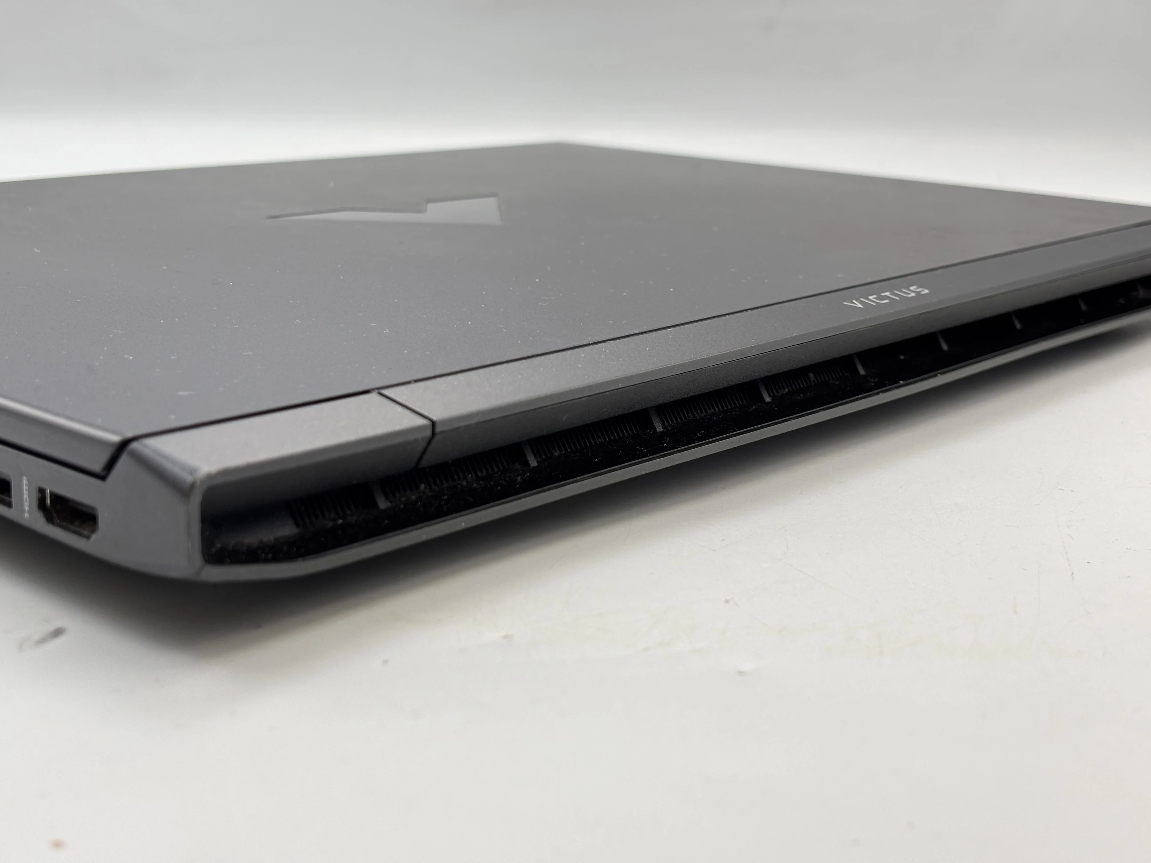 laptop-hp-victus-15-fb0125nw-ryzen-5600h-16-gb-512-gb-rx-6500m-typ-dysku-twardego-128550-2